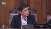 БРНАБИЋ ОДГОВОРИЛА ОПОЗИЦИЈИ: Да ли бисте били релаксирани да је неко тукао вашу мајку  као што су тукли Драгану Ћендић?