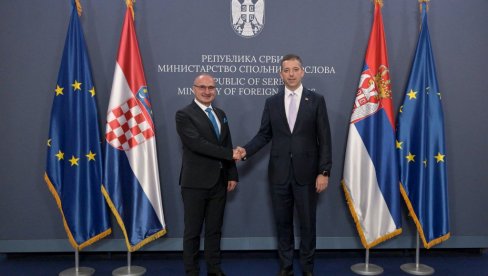 ДА СЕ ОБЕЗБЕДИ РАВНОПРАВНОСТ СВА ТРИ НАРОДА У БиХ Министар Ђурић разговарао са шефом хрватске дипломатије Грлићем Радманом