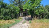 ЕВО ШТА СЕ ТРЕНУТНО ДЕШАВА У БАЊСКОМ ПОЉУ: За подне је најављена реконструкција догађаја у оквиру истраге за убиство Данке Илић (ВИДЕО)