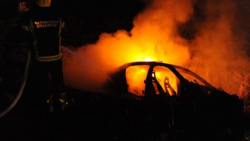 POGINUO VOZAČ „AUDIJA“: Saobraćajni udes u Adranima kod Kraljeva POGINUO VOZAČ „AUDIJA“: Saobraćajni udes u Adranima kod Kraljeva