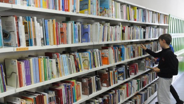 ОДЛИКАШИМА БЕСПЛАТН УПИС: Традиционална акција краљевачке библиотеке ОДЛИКАШИМА БЕСПЛАТН УПИС: Традиционална акција краљевачке библиотеке
