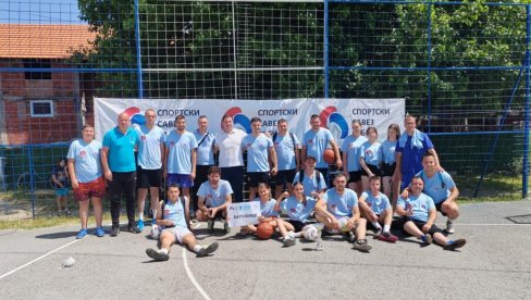 EKIPNI POBEDNIK BATULOVCE: Seoske sportske igre u Vlasotincu