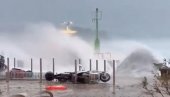 NEMCA UMALO UBIO GROM, IMA POVREĐENIH: Hrvatsko primorje na udaru nevremena, oluja izazvala štetu u Rovinju, Poreču, Puli, na Istri (VIDEO)