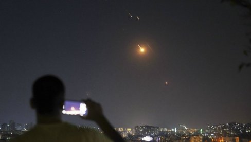 RAT NA BLISKOM ISTOKU: Hamnej će se uskoro obratiti naciji - Snimak izraelskog udara na Kermanšah (FOTO/VIDEO)