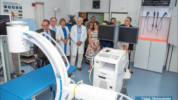 ДОНАЦИЈА ВЛАДЕ ЈАПАНА: Вредан поклон плућној болници у Зрењанину ДОНАЦИЈА ВЛАДЕ ЈАПАНА: Вредан поклон плућној болници у Зрењанину