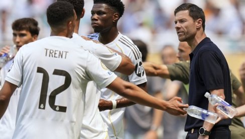 РАСПАДА СЕ РЕАЛ МАДРИД! Невероватно шта се дешава у најтрофејнијем клубу на свету!