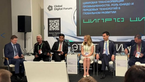 МЕЂУНАРОДНИ ПАНЕЛ О ДИГИТАЛНОЈ ТРАНСФОРМАЦИЈИ ИНДУСТРИЈЕ: Министар Братина у Русији и корацима које је урадила Србија МЕЂУНАРОДНИ ПАНЕЛ О ДИГИТАЛНОЈ ТРАНСФОРМАЦИЈИ ИНДУСТРИЈЕ: Министар Братина у Русији и корацима које је урадила Србија