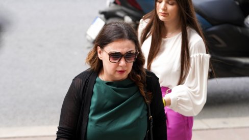 MILJANA NIJE MOGLA DA VIDI LICE SINU: Novi detalji sa suđenja roditeljima dečaka koji je počinio masakr u Ribnikaru