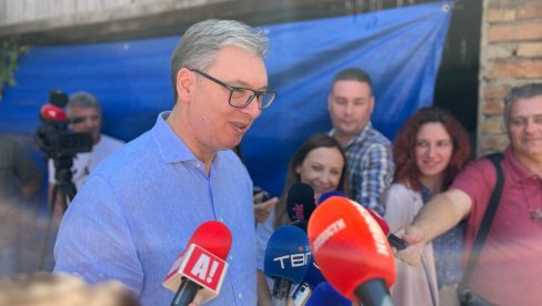 Obraćanje Vučića iz Novog Kneževca (VIDEO)