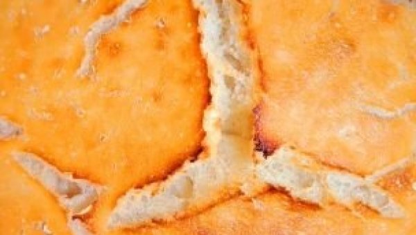 УКУС ТРАДИЦИЈЕ: Уз овај рецепт добићете савршен домаћи хлеб УКУС ТРАДИЦИЈЕ: Уз овај рецепт добићете савршен домаћи хлеб