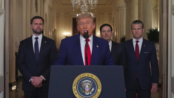 ЗАПАМТИТЕ, ОСТАЛО ЈЕ ЈОШ МНОГО МЕТА: Трампово прво обраћање након напада на Иран ЗАПАМТИТЕ, ОСТАЛО ЈЕ ЈОШ МНОГО МЕТА: Трампово прво обраћање након напада на Иран