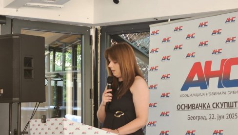 АНДРИЈАНА НЕШИЋ НА ОСНИВАЧКОЈ СКУПШТИНИ АНС: Верујем да ћемо заједнички заштитити слободу изражавања (ВИДЕО)