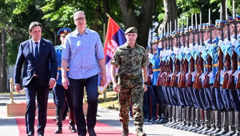 VUČIĆ SA VOJNIM VRHOM: Predsednik Srbije na sednici proširenog kolegijuma načelnika Generalštaba (VIDEO) VUČIĆ SA VOJNIM VRHOM: Predsednik Srbije na sednici proširenog kolegijuma načelnika Generalštaba (VIDEO)