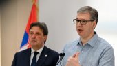 DOBRO JE DA SU BLOKADERI IZAŠLI SA SVOJIM IDEJAMA I POLITIKOM Vučić: Smenite predsednika koji neće da prizna KiM i da je Srbija genocidna