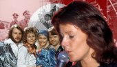 ЋЕРКА НАЦИСТИЧКОГ НАРЕДНИКА: Певачица Абе сазнала порекло и завршила на психијатрији - избегла Хитлеров Лебесборн,упознала оца после 30 лета