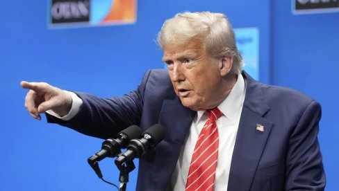 РЕПУБЛИКАНСКИ ЈАСТРЕБ ТВРДИ: Трамп опет размишља о увођењу санкција Русији? РЕПУБЛИКАНСКИ ЈАСТРЕБ ТВРДИ: Трамп опет размишља о увођењу санкција Русији?