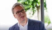 НЕ РАЗУМЕЈУ ДА ПОСТОЈЕ ЉУДИ КОЈИ ЖИВЕ И БОРЕ СЕ ЗА СРБИЈУ Вучић: Њих не можете уплашити, ни уценити (ФОТО)