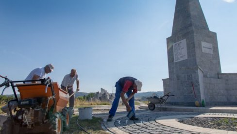 POPRAVKE U SPOMEN-KOMPLEKSU KADINJAČA: Sačuvati memorijal od zuba vremena
