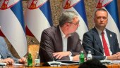 САДА ВИДИТЕ ДА ЊИХ НЕ ИНТЕРЕСУЈЕ УЧЕЊЕ И ОБРАЗОВАЊЕ, ВЕЋ НЕКЕ ПОТПУНО ДРУГЕ СТВАРИ: Вучић на отварању Међународног форума студената