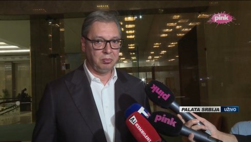 NASILJE I OBOJENA REVOLUCIJA Vučić o blokaderima: Nema to nikakve veze sa pravdom, u Hrvatskoj i Gracu niko nije izlazio na ulice NASILJE I OBOJENA REVOLUCIJA Vučić o blokaderima: Nema to nikakve veze sa pravdom, u Hrvatskoj i Gracu niko nije izlazio na ulice