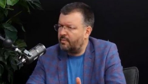 PROFESOR ANTIĆ: Blokaderi idu ka terorizmu! Boriću se protiv njihovog totalitarizma a naročito ovog razmaženog iza kog stoji ko zna ko! PROFESOR ANTIĆ: Blokaderi idu ka terorizmu! Boriću se protiv njihovog totalitarizma a naročito ovog razmaženog iza kog stoji ko zna ko!