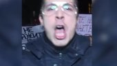 ČOVEK SA STO LICA: Marčetić napadao novinare, a sada drži govor blokaderima (VIDEO) ČOVEK SA STO LICA: Marčetić napadao novinare, a sada drži govor blokaderima (VIDEO)