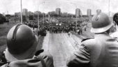 СУДАР БЕСПРЕКОРНОГ РЕДА  И МЛАДОГ МРАЧНОГ СВЕТА: Никад ниједан политичар не види ништа  лоше у гомили, ако се није окупила против њега