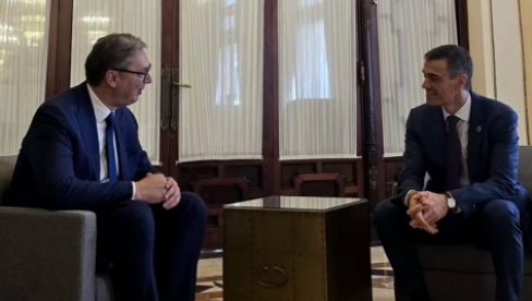 VUČIĆ STIGAO U ŠPANIJU: Predsednik Srbije sastao se sa Sančesom