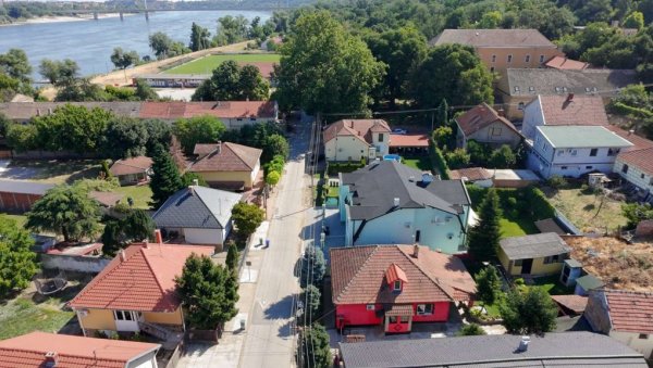 ЗАБРАНА САОБРАЋАЈА У СРЕМСКОЈ КАМЕНИЦИ : Радови у Јурија Гагарина и Светозара Марковића