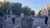 KRAJ JE KADA VUČIĆ KAŽE DA JE KRAJ: Obojena revolucija pojela studente