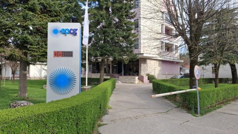 ЛОКАЛНИ БОГОВИ МОРА И СТРУЈЕ!? Као и приморске општине, са севера поручују да ће тражити да газдују, да нема половичне децентрализације ЛОКАЛНИ БОГОВИ МОРА И СТРУЈЕ!? Као и приморске општине, са севера поручују да ће тражити да газдују, да нема половичне децентрализације