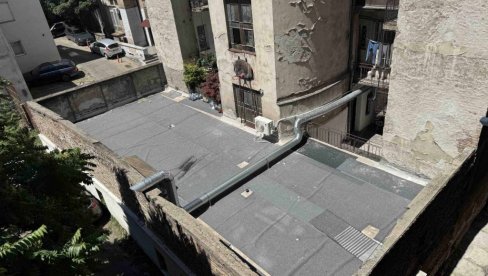 VENTILACIONA CEV POSVAĐALA KOMŠIJE: Nesloga stanara zgrada u ulicama Braće Jugovića i Kneginje LJubice VENTILACIONA CEV POSVAĐALA KOMŠIJE: Nesloga stanara zgrada u ulicama Braće Jugovića i Kneginje LJubice