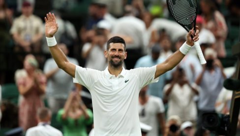 NAJNOVIJE VESTI, VIMBLDON: Novak Đoković pobedom počeo turnir NAJNOVIJE VESTI, VIMBLDON: Novak Đoković pobedom počeo turnir