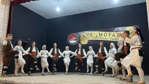 ИГРАМО КОЛО ТРАДИЦИЈЕ“: У Горњем Видову, код Параћина, 12. издање фестивала ИГРАМО КОЛО ТРАДИЦИЈЕ“: У Горњем Видову, код Параћина, 12. издање фестивала