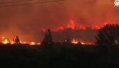 TURSKA U PLAMENU: Veliki požar pred vratima Izmira, zatvoren auto-put, jaki vetrovi otežavaju gašenje (VIDEO)