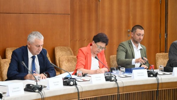 ГРАДИ СЕ ВРТИЋ У КУШИЉЕВУ: Данас потписан уговор са  Министарством државне управе и локалне самоуправе