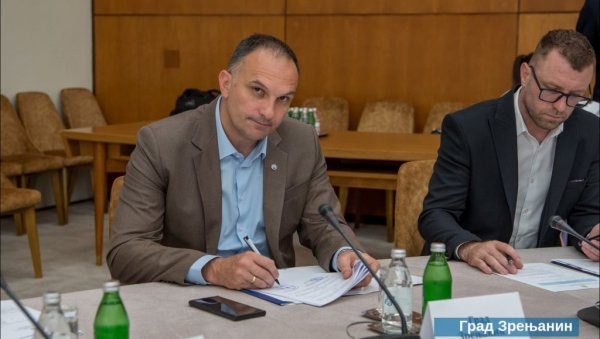 ДВОРАНА ЗВОНКО ВУЈИН СИЈА ЈОШ ЈАЧЕ