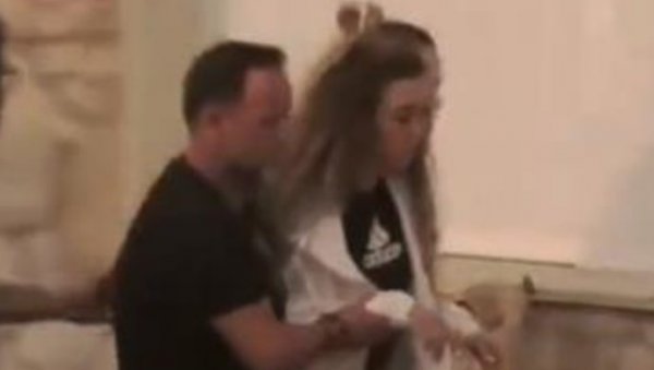 СЛОМЉЕНА ОД БОЛА! Цео свет у сузама због првог снимка Жотине супруге (ВИДЕО) СЛОМЉЕНА ОД БОЛА! Цео свет у сузама због првог снимка Жотине супруге (ВИДЕО)
