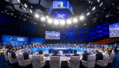 DIPLOMATSKI GAF: Švedski zvaničnik zaboravio dokumenta o članstvu u NATO-u u toaletu aerodroma