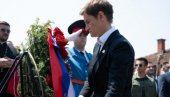ANA BRNABIĆ S NARODOM U BRATUNCU: Neka je večna slava i hvala svim stradalim Srbima Srednjeg Podrinja i Birča