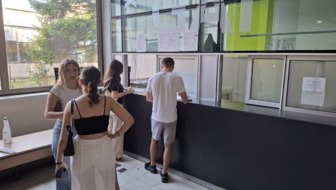 НА УНИВЕРЗИТЕТУ У БЕОГРАДУ ПОЧЕО ПРВИ УПИСНИ РОК, ПРИЈАВЕ ЈОШ ДАНАС: Највише пријава на грађевини НА УНИВЕРЗИТЕТУ У БЕОГРАДУ ПОЧЕО ПРВИ УПИСНИ РОК, ПРИЈАВЕ ЈОШ ДАНАС: Највише пријава на грађевини
