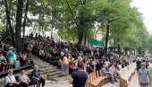 VUČIĆ U JAGODINI: Predsednik prisustvuje ceremoniji otvaranja turističkog kompleksa i Memorijalnog parka Dragan Marković Palma (FOTO/VIDEO)