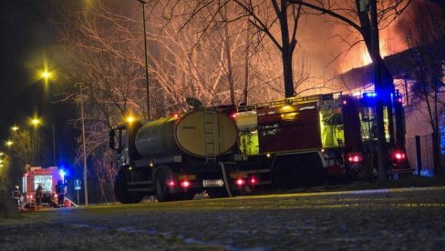SPASENO VIŠE OD 10 OSOBA U POŽARIMA Dačić: Nikada više intervencija nego ove godine SPASENO VIŠE OD 10 OSOBA U POŽARIMA Dačić: Nikada više intervencija nego ove godine