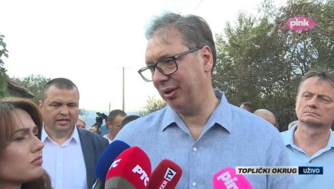 VUČIĆ OBILAZI PORODICE ČIJE SU KUĆE IZGORELE U POŽARU: Rešavamo novac brzo iz budžetskih rezervi, da ljudima damo pare odmah