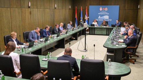ПОКРАЈИНСКА ВЛАДА ФИНАНСИЈСКИ ПОДРЖАЛА ИКВБ, ОПШТИНУ СРБОБРАН И НАРОДНЕ КУХИЊЕ У ВОЈВОДИНИ: Из буџета издвојено укупно 332,4 милиона динара ПОКРАЈИНСКА ВЛАДА ФИНАНСИЈСКИ ПОДРЖАЛА ИКВБ, ОПШТИНУ СРБОБРАН И НАРОДНЕ КУХИЊЕ У ВОЈВОДИНИ: Из буџета издвојено укупно 332,4 милиона динара
