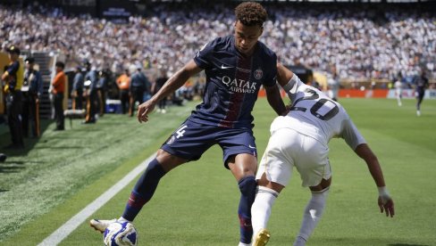 НИЈЕ ДОМИНАНТАН КАО ИНАЧЕ: ПСЖ јесте први на табели, али пратиоци му опасно дишу за вратом НИЈЕ ДОМИНАНТАН КАО ИНАЧЕ: ПСЖ јесте први на табели, али пратиоци му опасно дишу за вратом