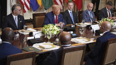 ТРАМП СА ЗАПАДНОАФРИЧКИМ ЛИДЕРИМА: Велики економски потенцијал у Африци