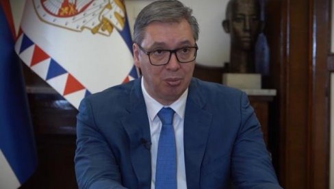 ВУЧИЋ ДРЖИ ГОВОР НА САВСКОМ ВЕНЦУ: Србија устала као никада досад ВУЧИЋ ДРЖИ ГОВОР НА САВСКОМ ВЕНЦУ: Србија устала као никада досад