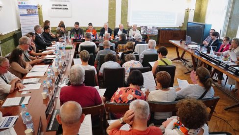 BORBA PROTIV ZLA NACIZMA 80. godina od osnivanja UN: Kerim - Poredak koji znači moć je pravo je uzrok više od 100 ratova