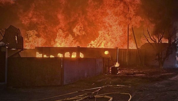 СНАЖНА ЕКСПЛОЗИЈА У ПРЕСТОНИЦИ УКРАЈИНЕ